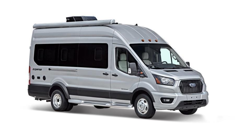 The Expanse is built on the Ford Transit AWD 350HD chassis. Combine that with Entegra's E-Z Drive ride and handling package for a smooth and comfortable ride wherever your destination make take you. 